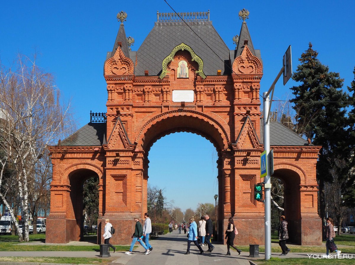 Александровская Триумфальная арка (царские ворота)