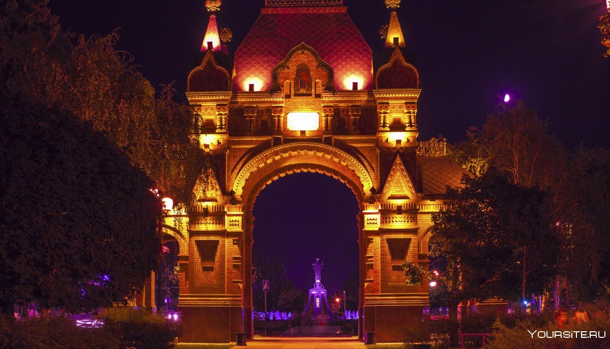 Памятник Екатерине в Краснодаре Триумфальная арка