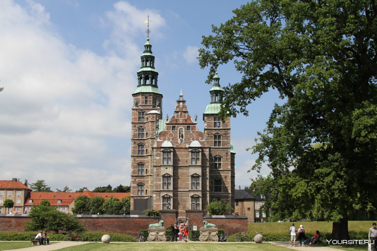Королевском саду замка Розенборг