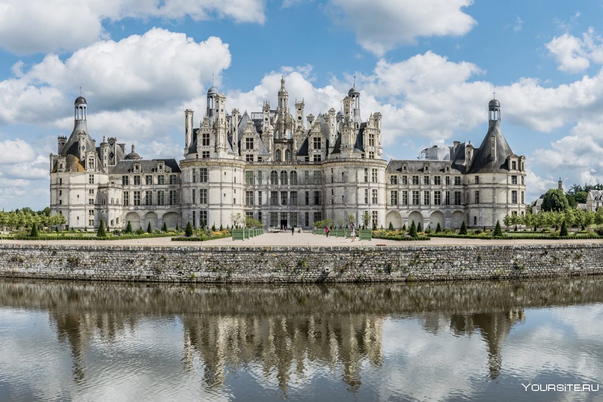 Замок Шамбор Франция краткое описание
