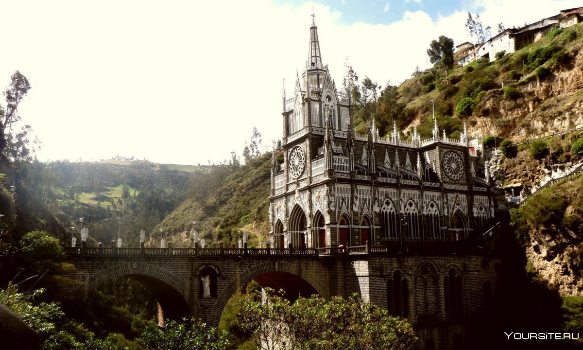 Храм Лас Лахас в Колумбии