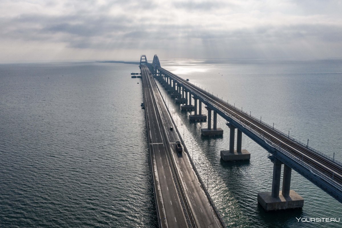 Крымский Железнодорожный мост арка