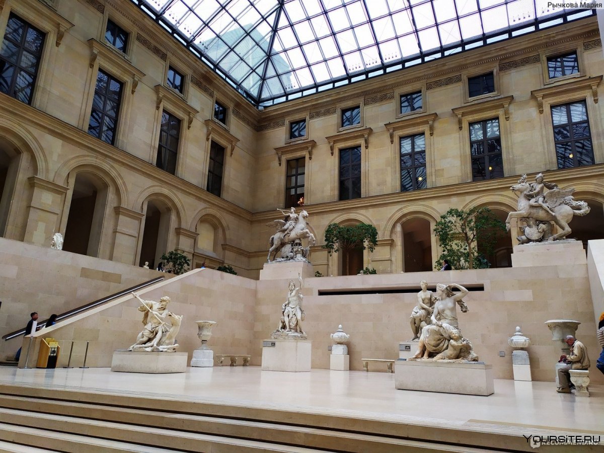 Музей Лувр (Musée du Louvre)