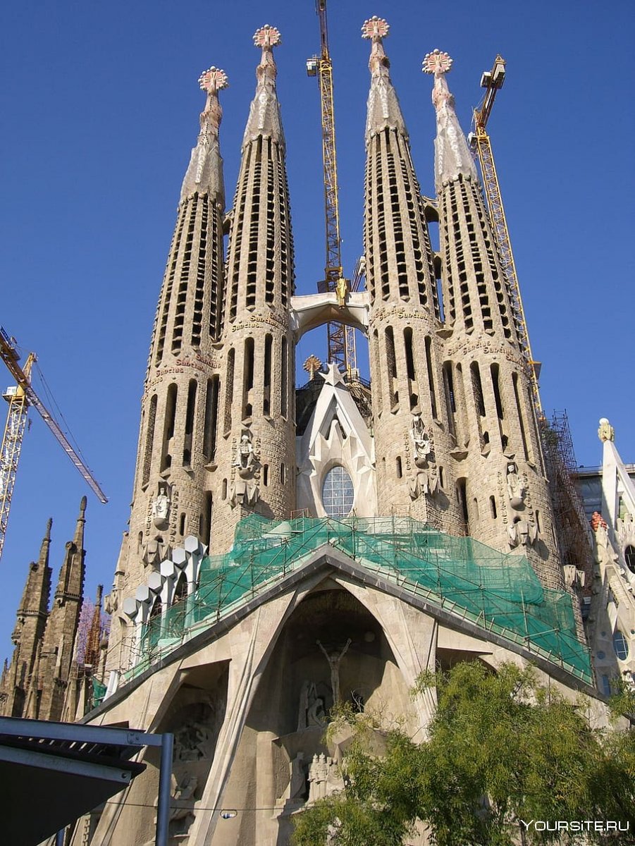Гауди Архитектор Барселоне храм