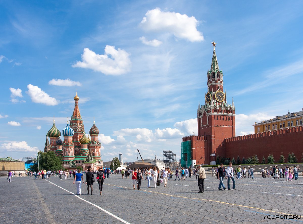 Красная площадь Москва летом 2021