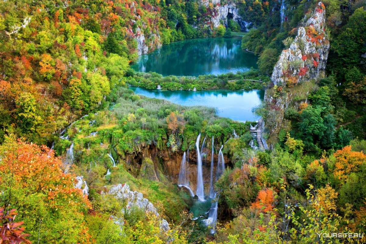 Водопад Плитвицкие озера в Хорватии