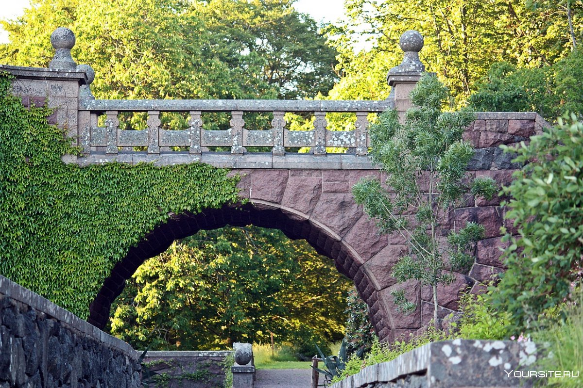Каменный мост Северск