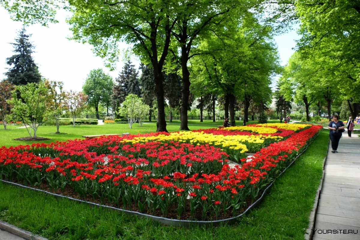 Тайницкий сад Московского Кремля