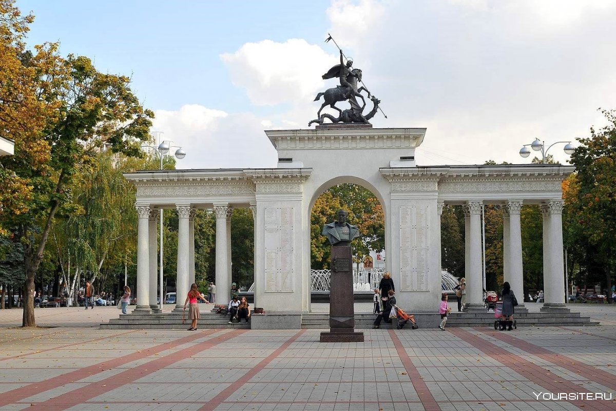 Екатерининский сквер памятник Краснодар