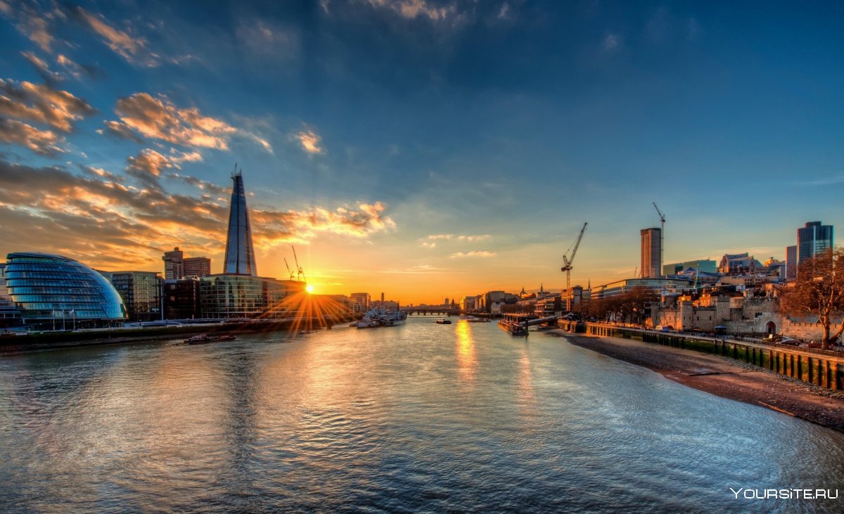 Река Темза в Лондон, Англия.