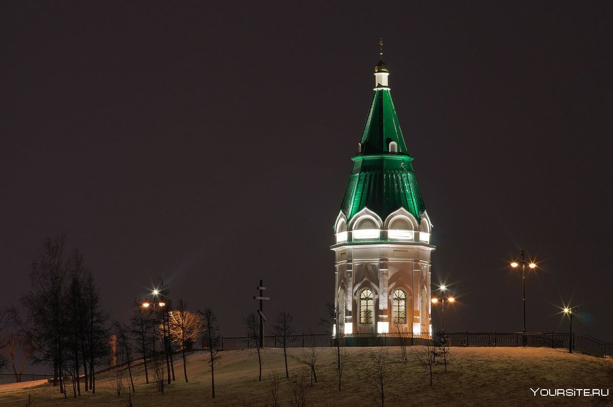 Красноярск ночью часовня Параскевы
