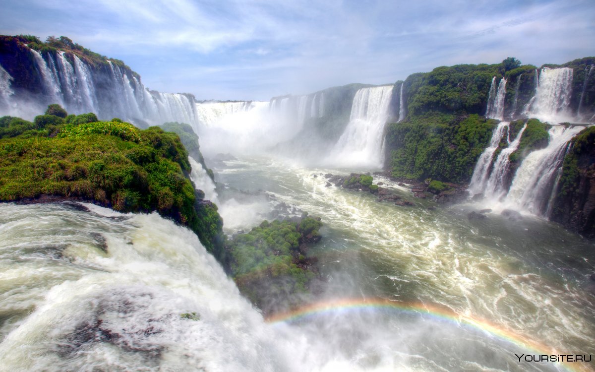 Аргентина водопады Игуасу три мушкетера