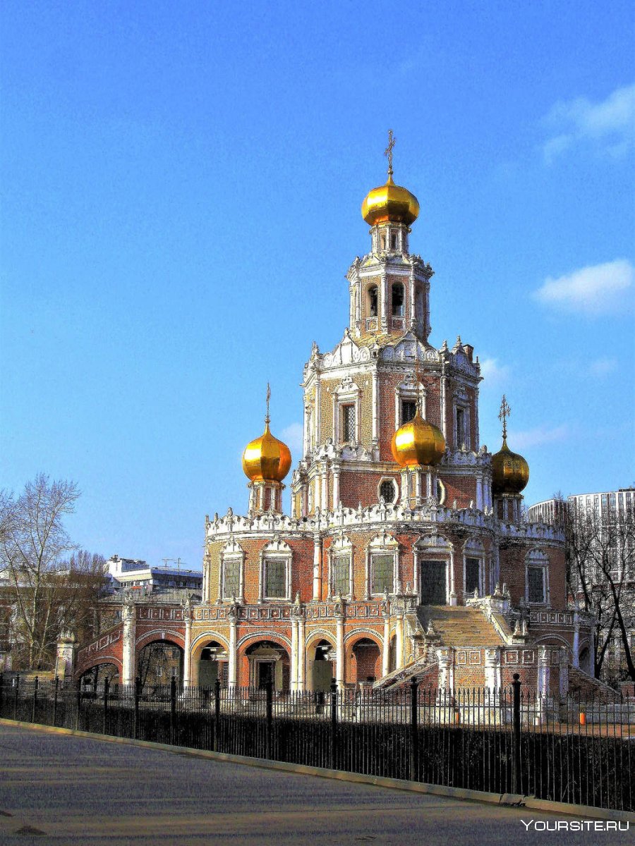 Покровский храм в Филях Москва