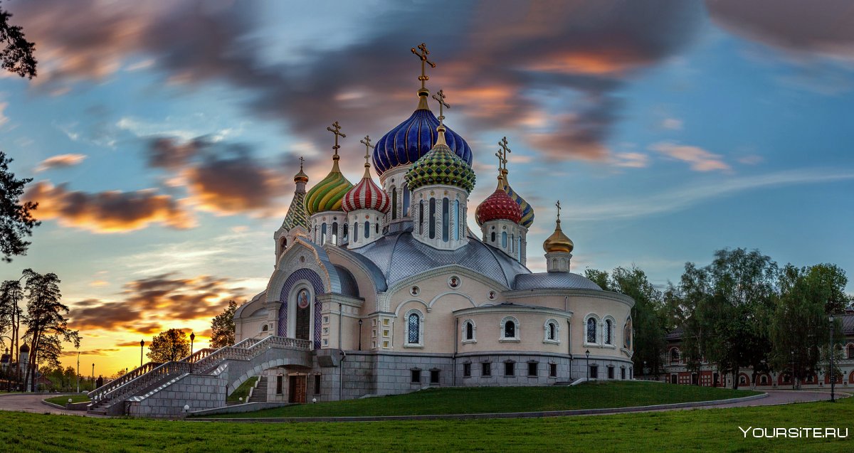 Очень красивые храмы России