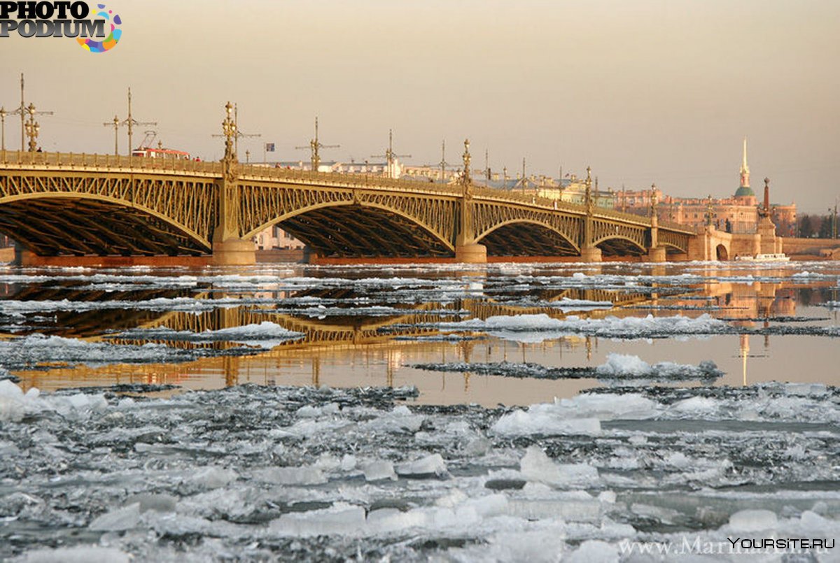 Батиньоль Троицкий мост