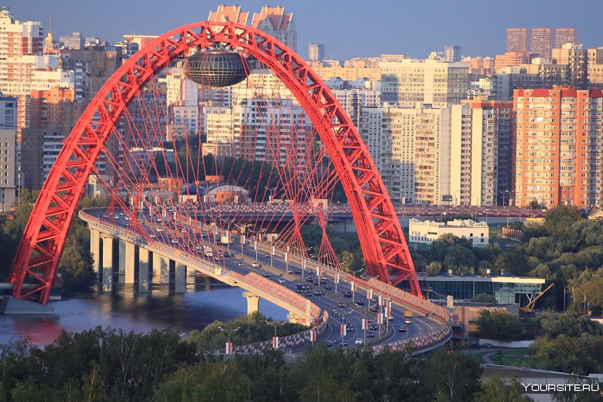 Мост на проспекте Маршала Жукова