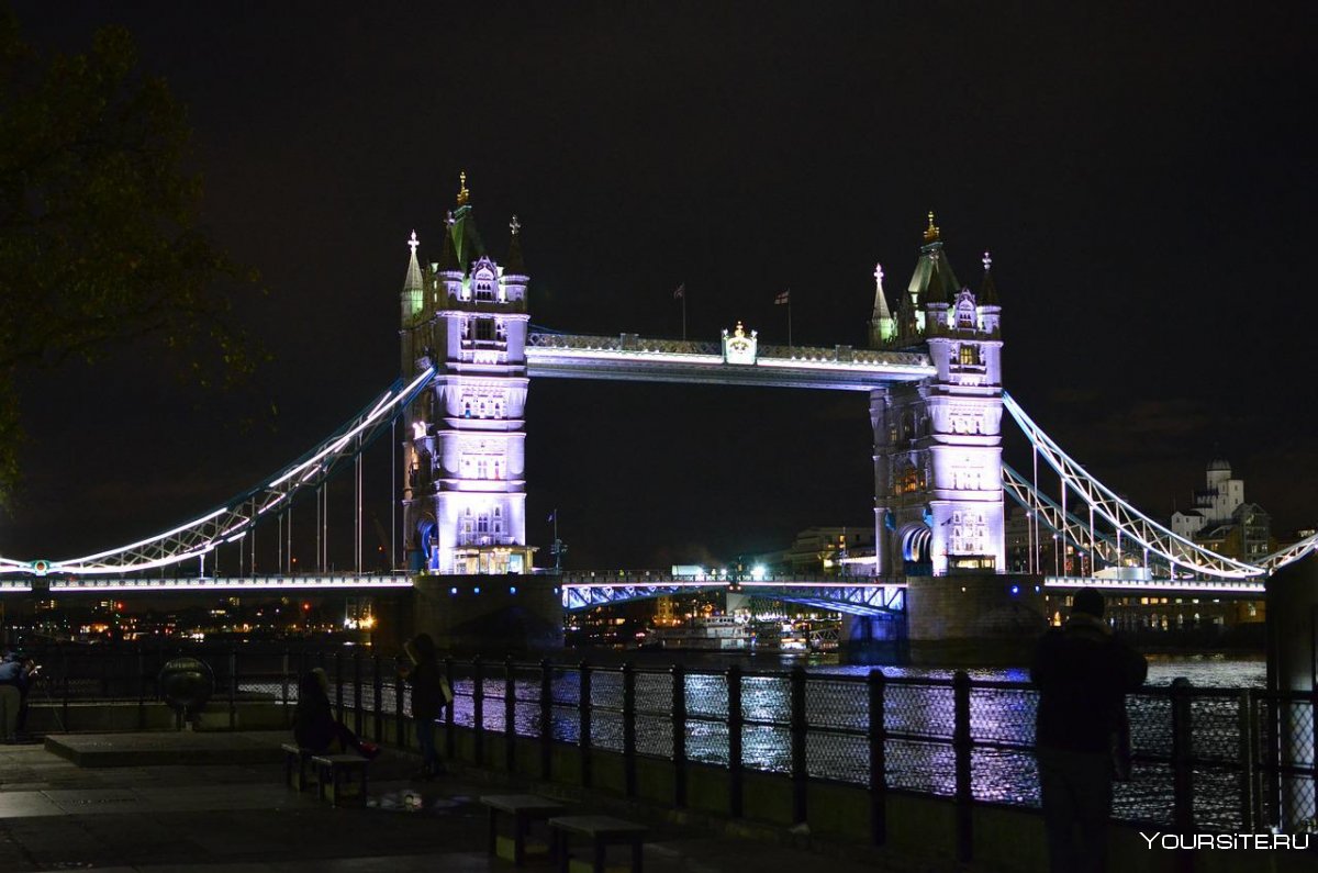 20. Тауэрский мост (Лондон, Англия)