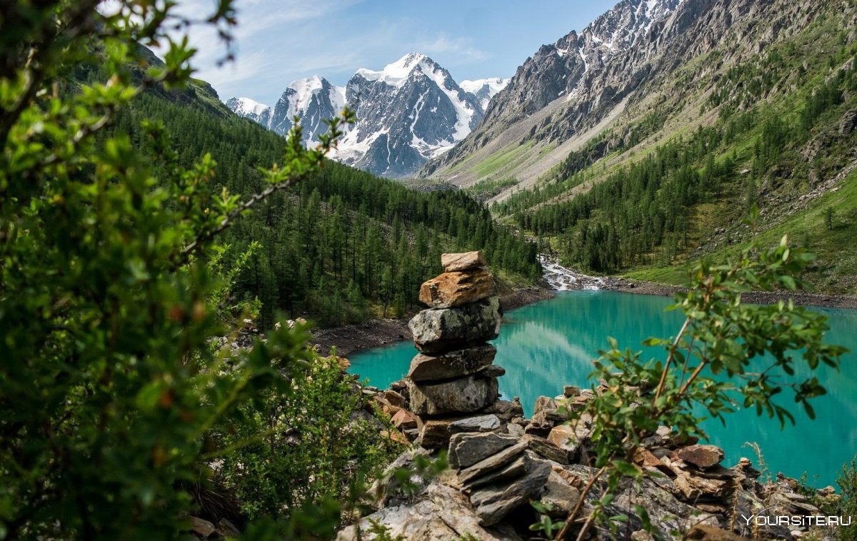 Шавлинское озеро горный Алтай