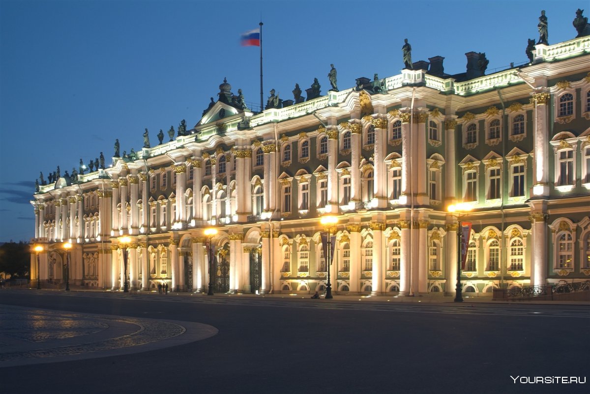 Здание Эрмитажа в Санкт-Петербурге
