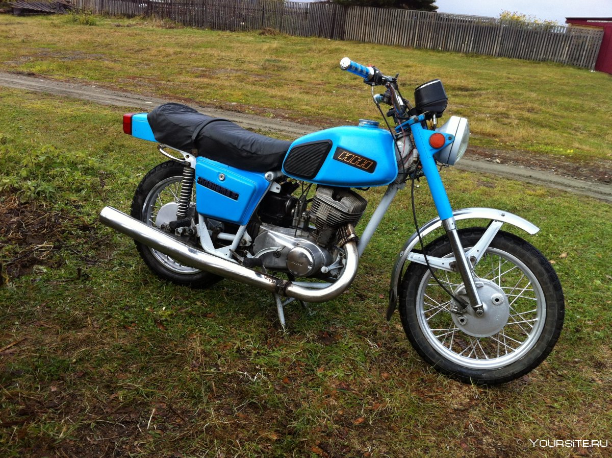 Мотоцикл ИЖ Юпитер 5 голубой