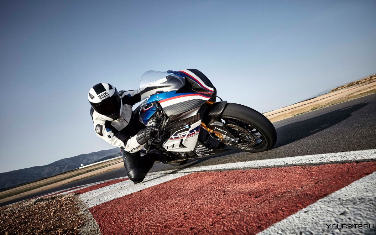 BMW hp4 Race