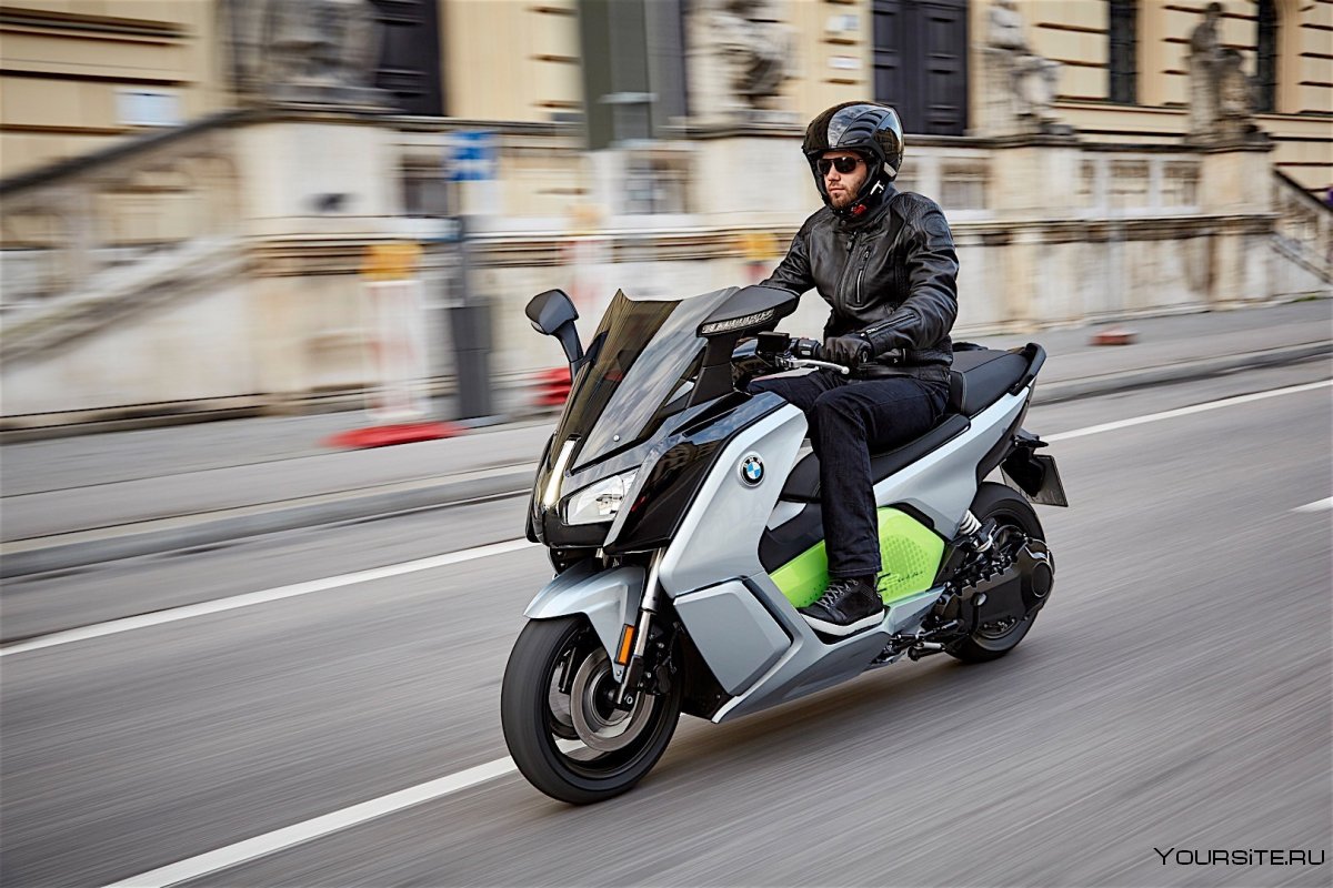 Электроскутер BMW C Evolution