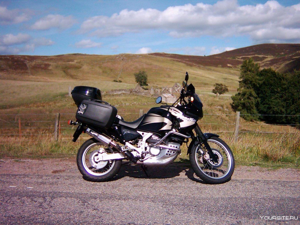 Honda Africa Twin 750