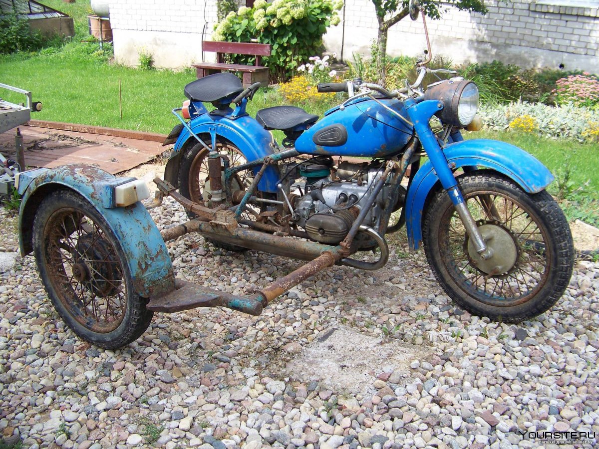 Урал мотоцикл старый