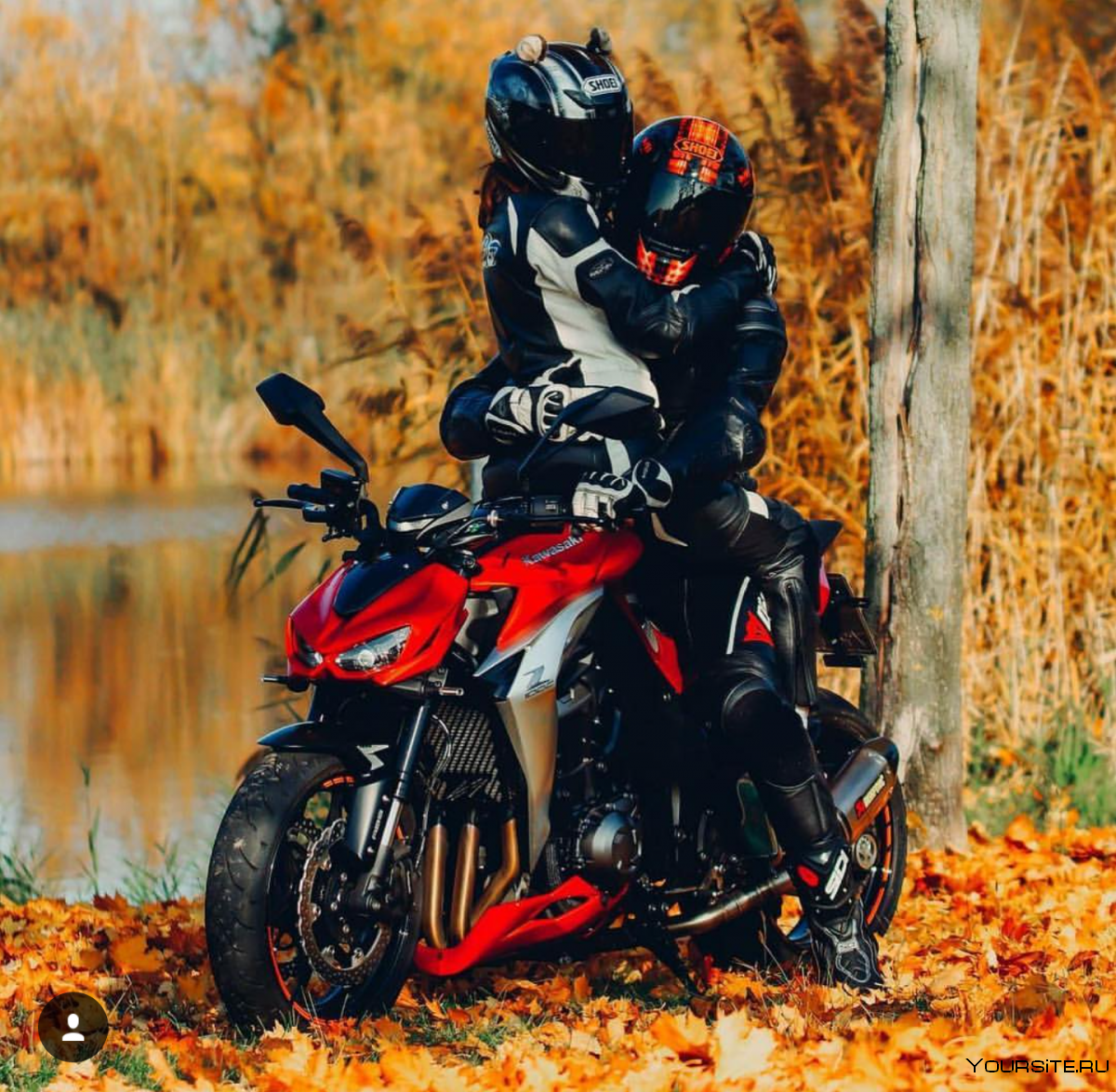 На мото осенью