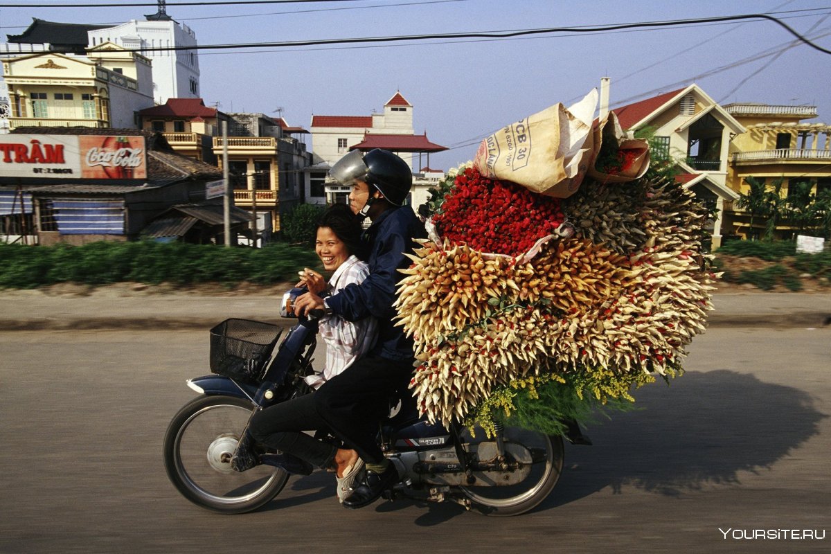 Вьетнам мотобайк груз