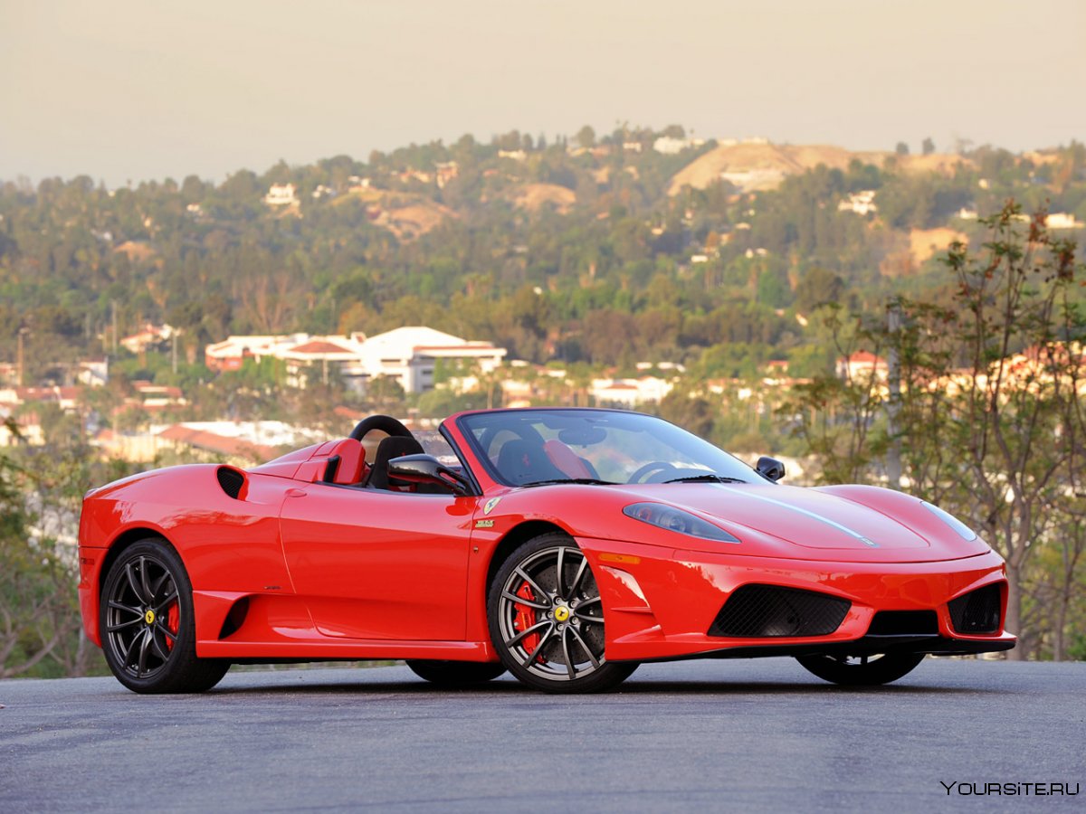 Ferrari Scuderia Spider 16m