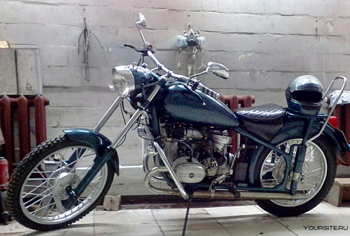 Мотоцикл Урал 1989 года