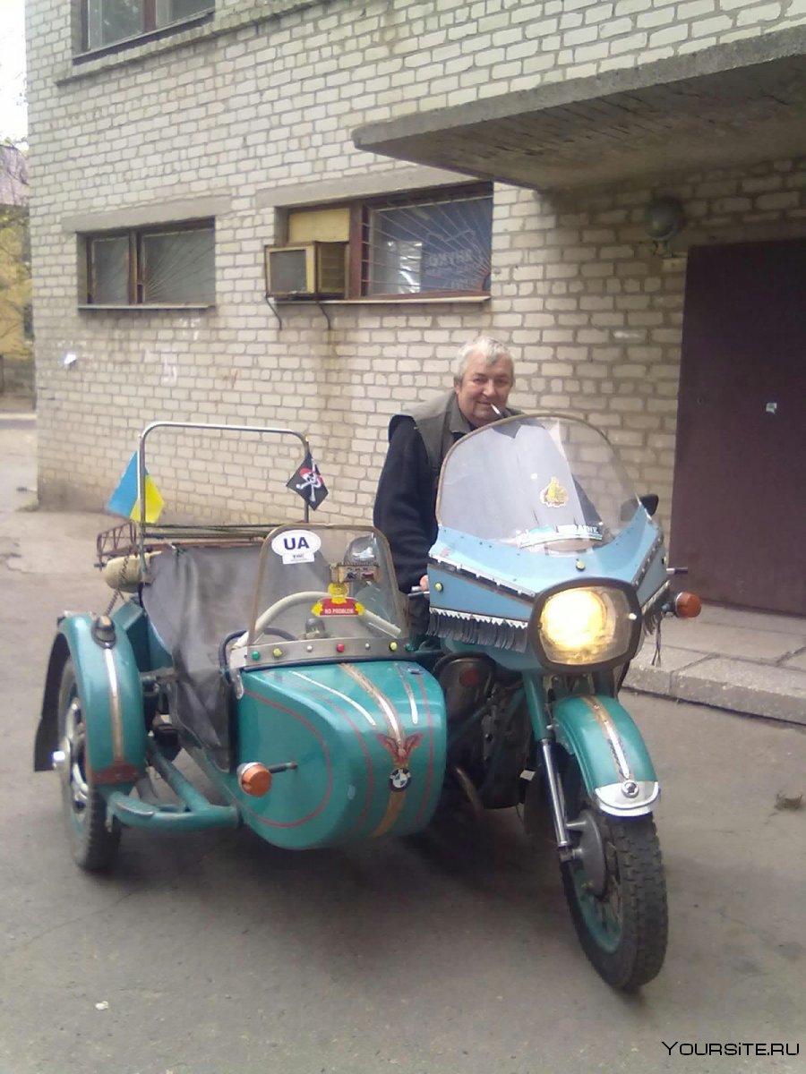 Ветровой щиток на мотоцикл Урал