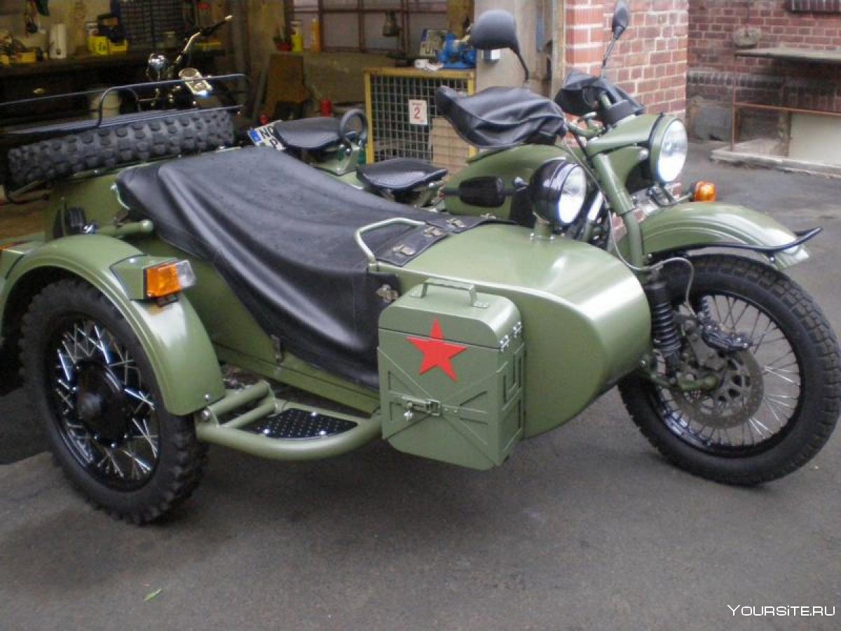 BMW r75 и Урал