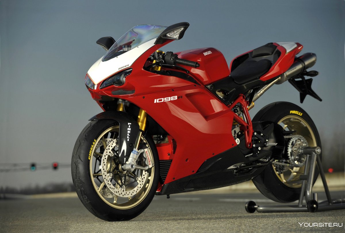 Ducati 1098 красный