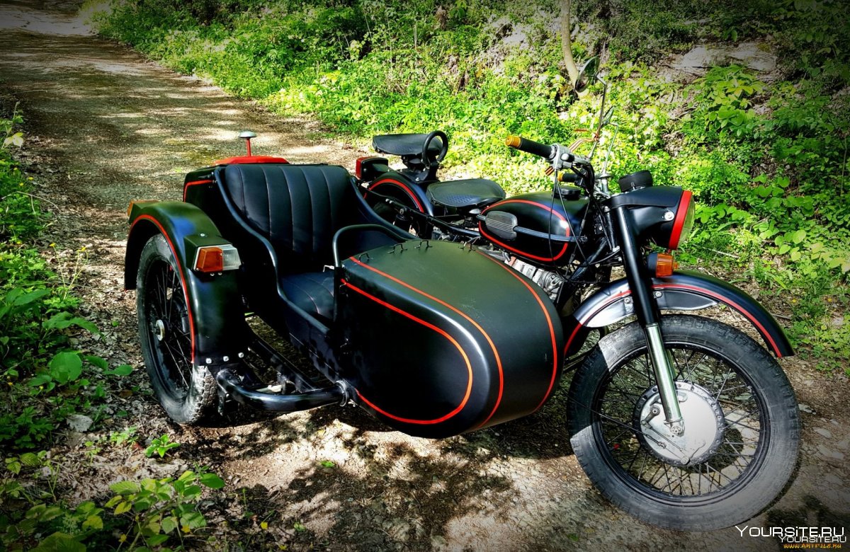 Мотоцикл Урал черный