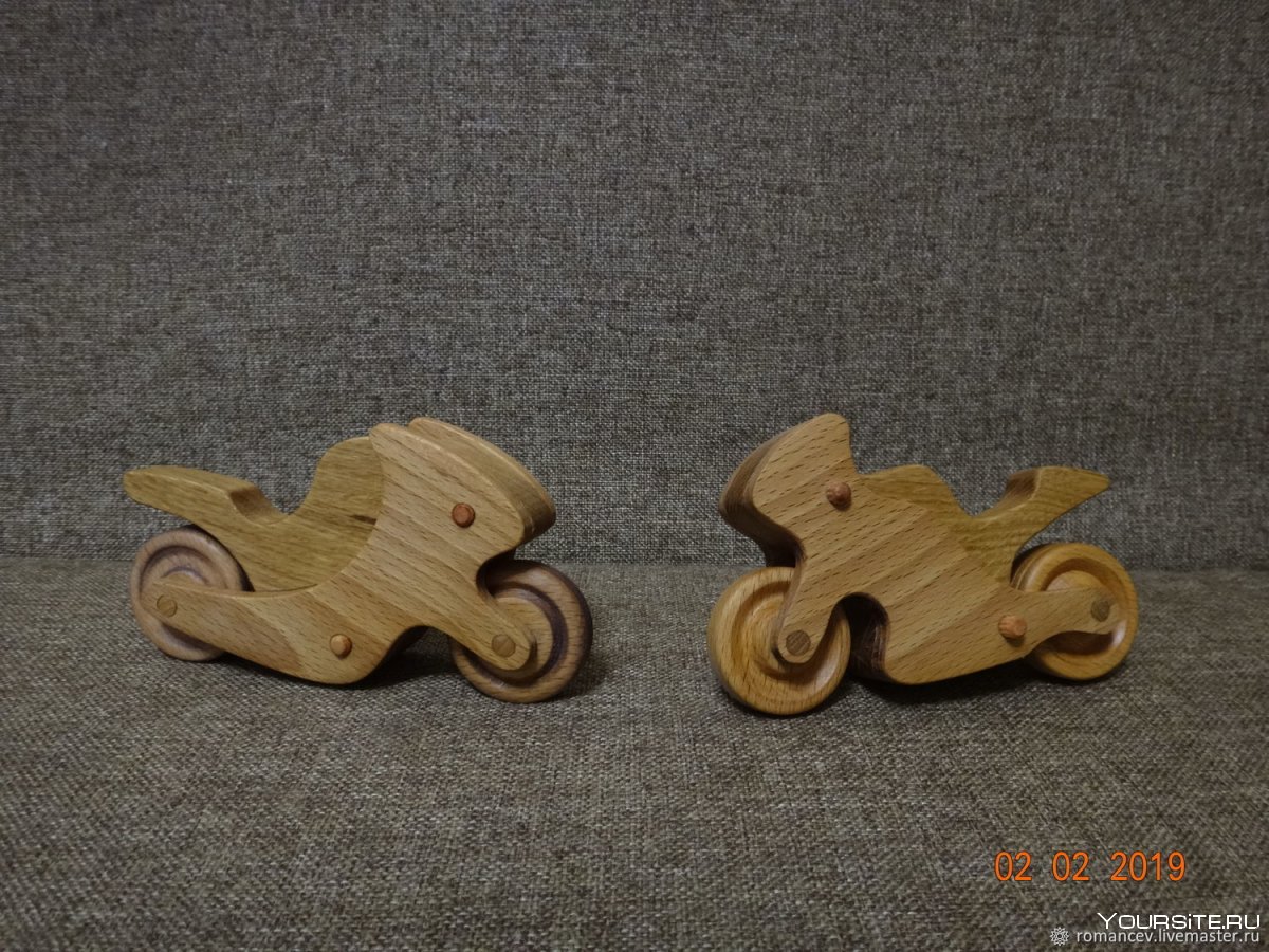 Сувениры из дерева ручной мотоцикл