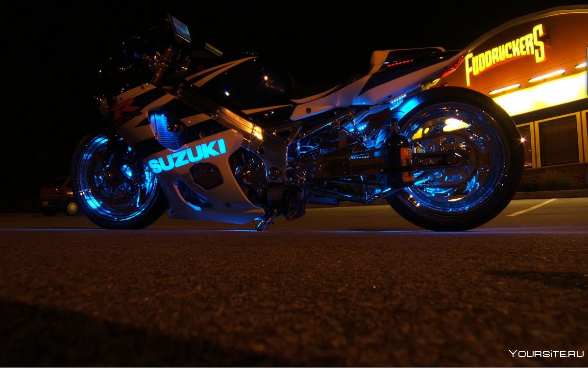 Мотоцикл с подсветкой