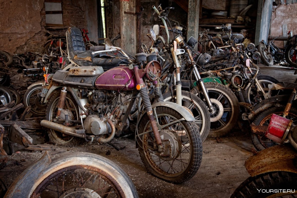 Брошенные мотоциклы