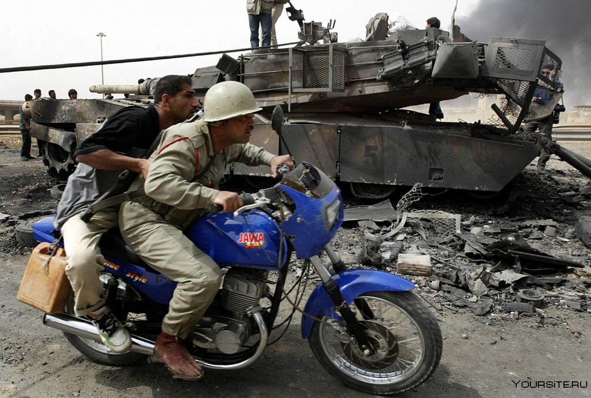 Мотоцикл Урал в Ираке
