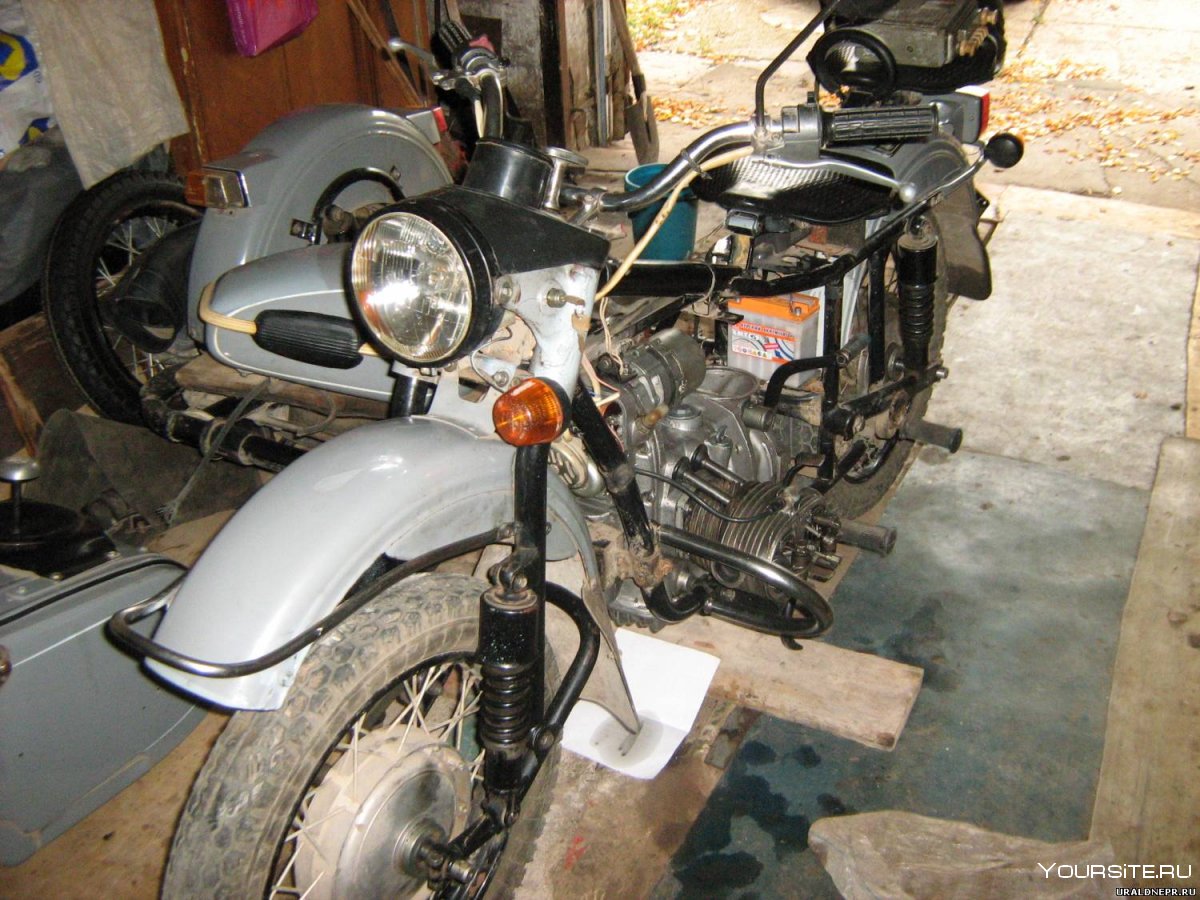 Урал отреставрированный мотоцикл Урал