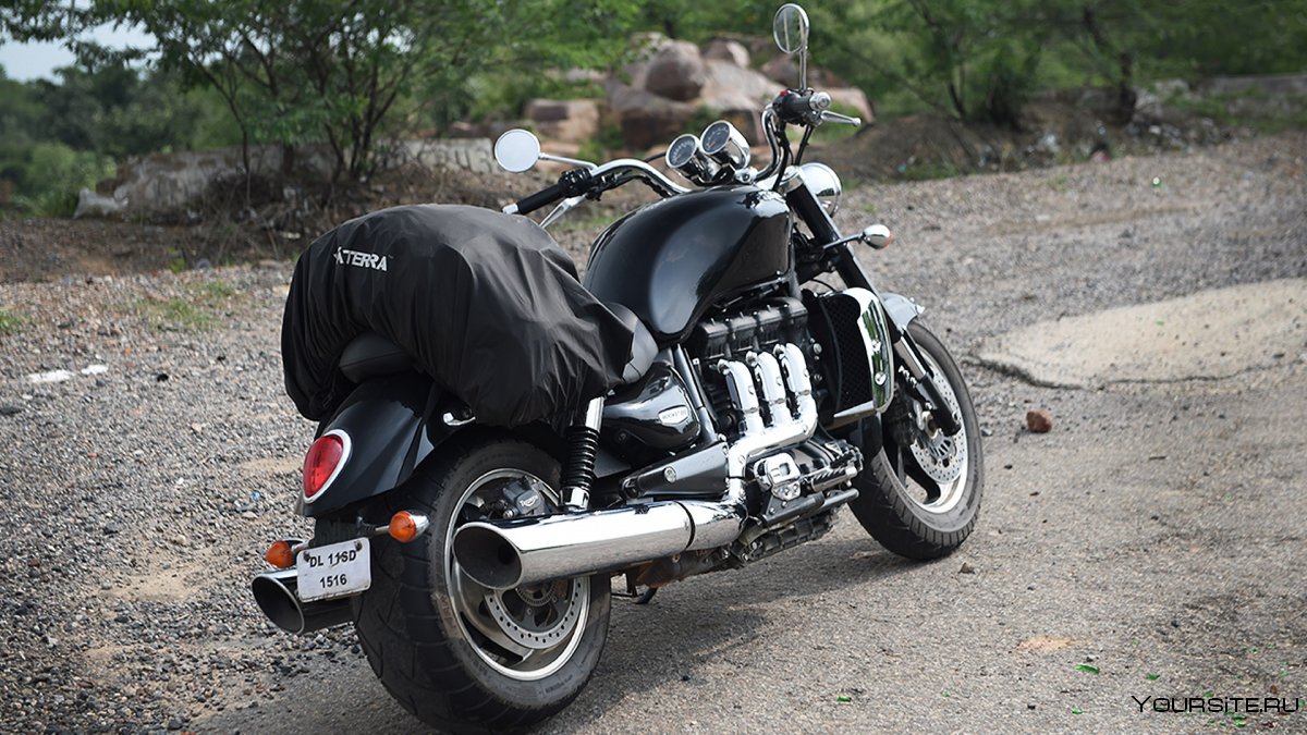Triumph Rocket III