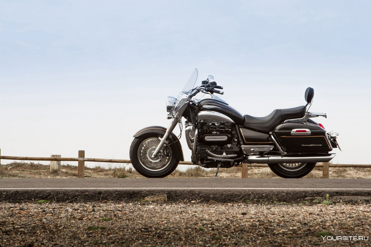Triumph Rocket 3 Roadster 2015
