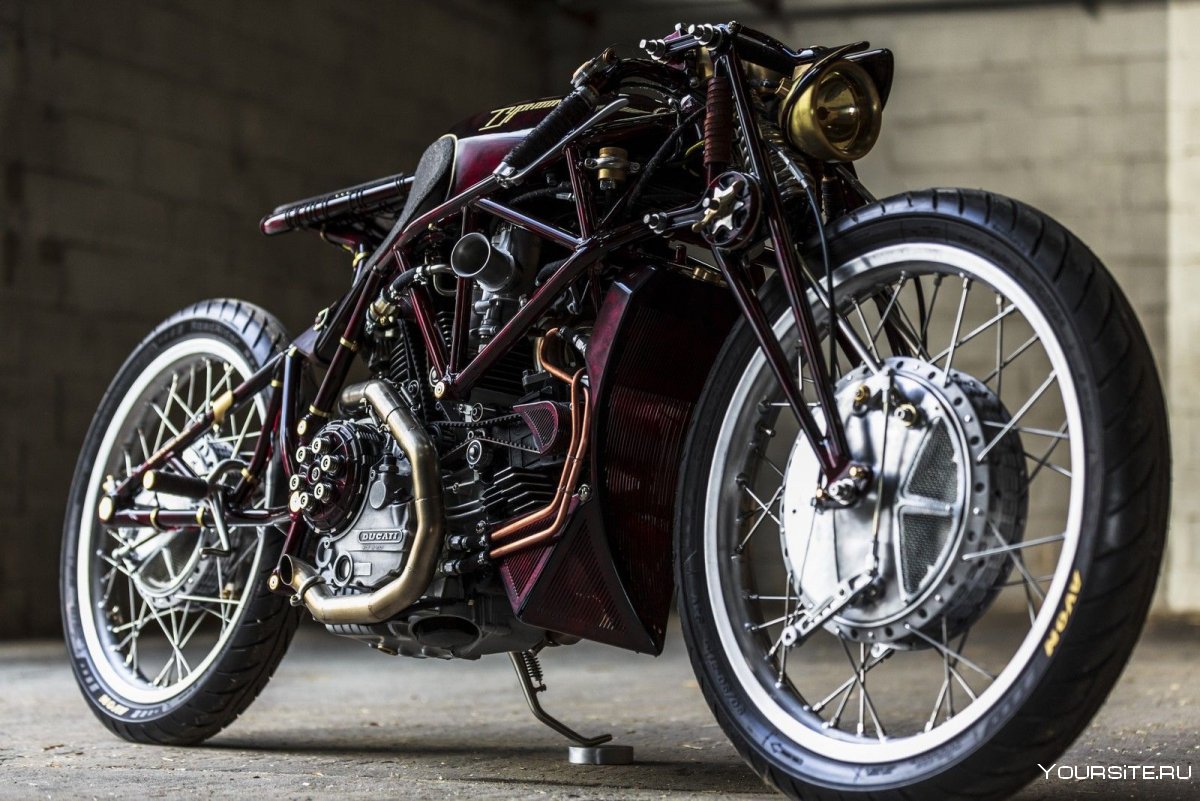 Мотоцикл боббер с двигателем ЗАЗ 968