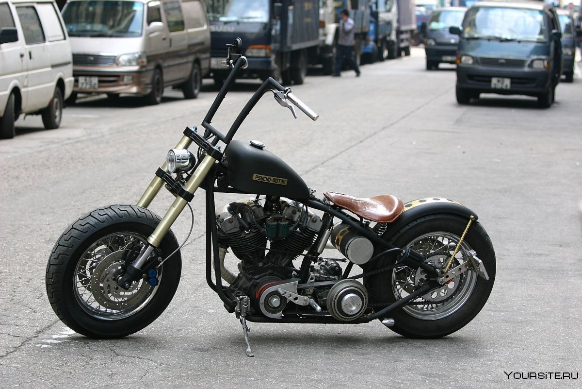 Мотоцикл боббер Harley Davidson