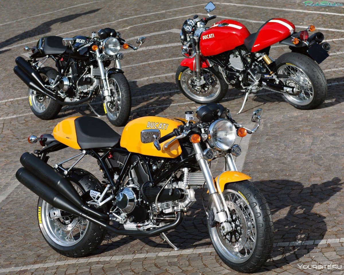 Несколько мотоциклов
