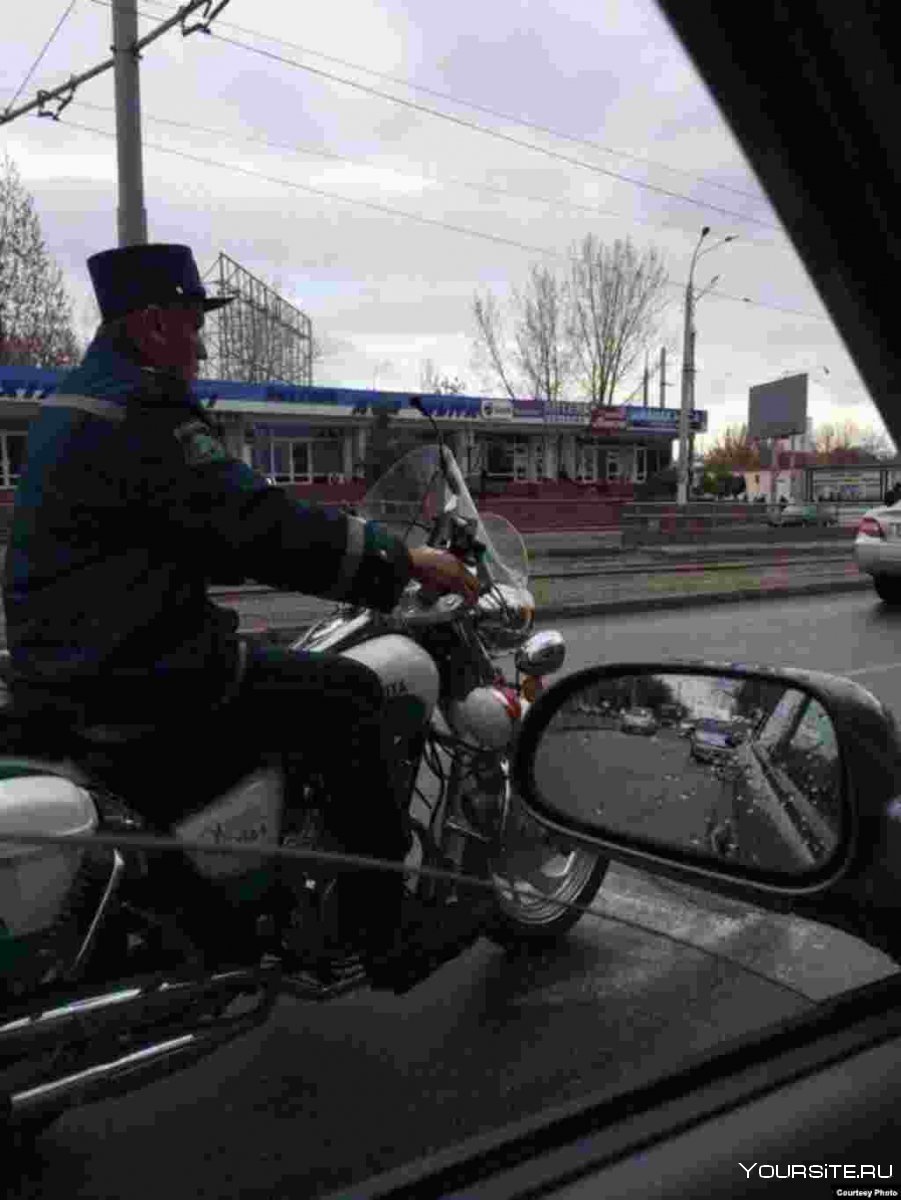 Ява 638 белая