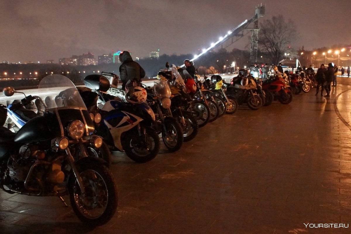 Мотосалон Мегамото