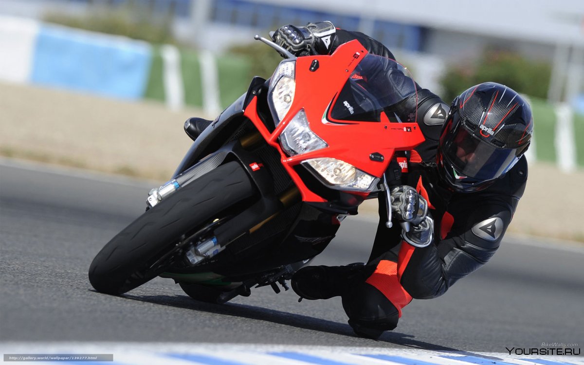 Aprilia rsv4 2010 Factory