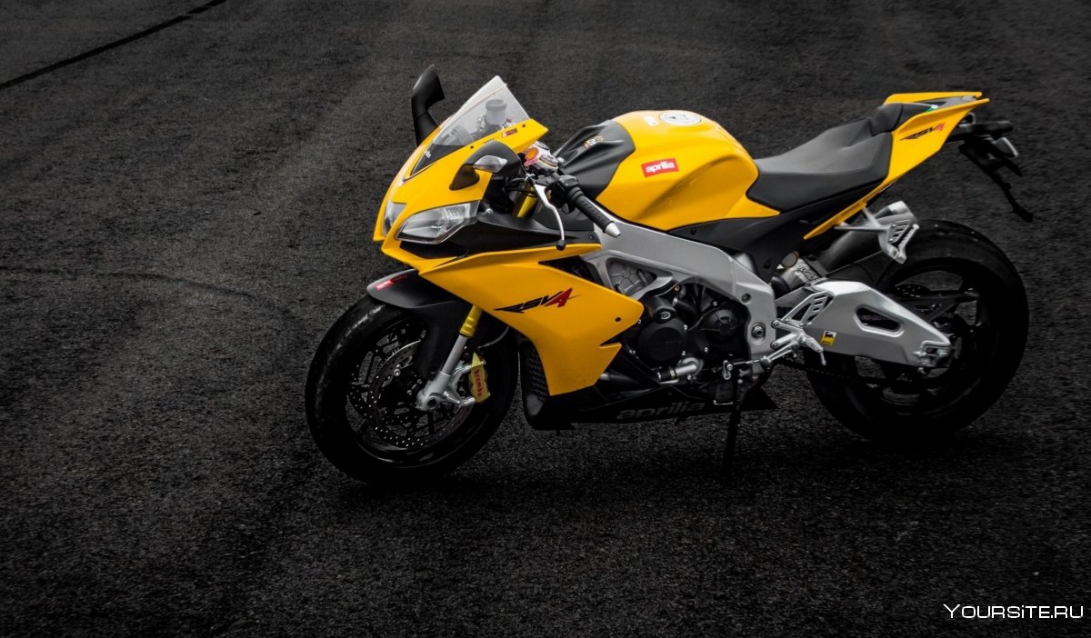 Мотоцикл Ямаха RSV 4